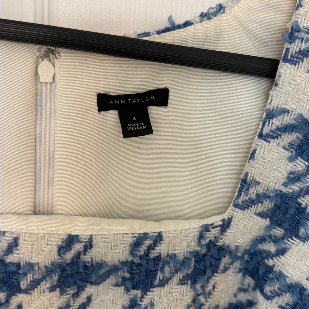 Ann Taylor Mini Dress - Picture 6 of 8